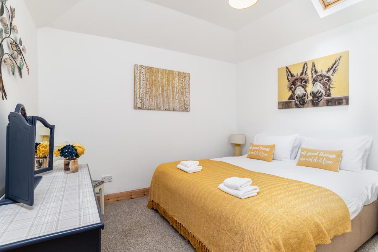 Dormie Cottage, Lovely Bright And Spacious Bungalow With Wood Fire バラター エクステリア 写真